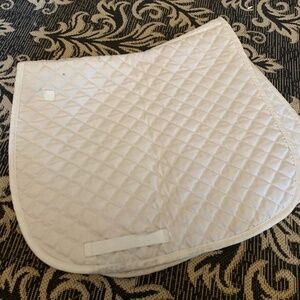 Nice quilted dressage saddle pad